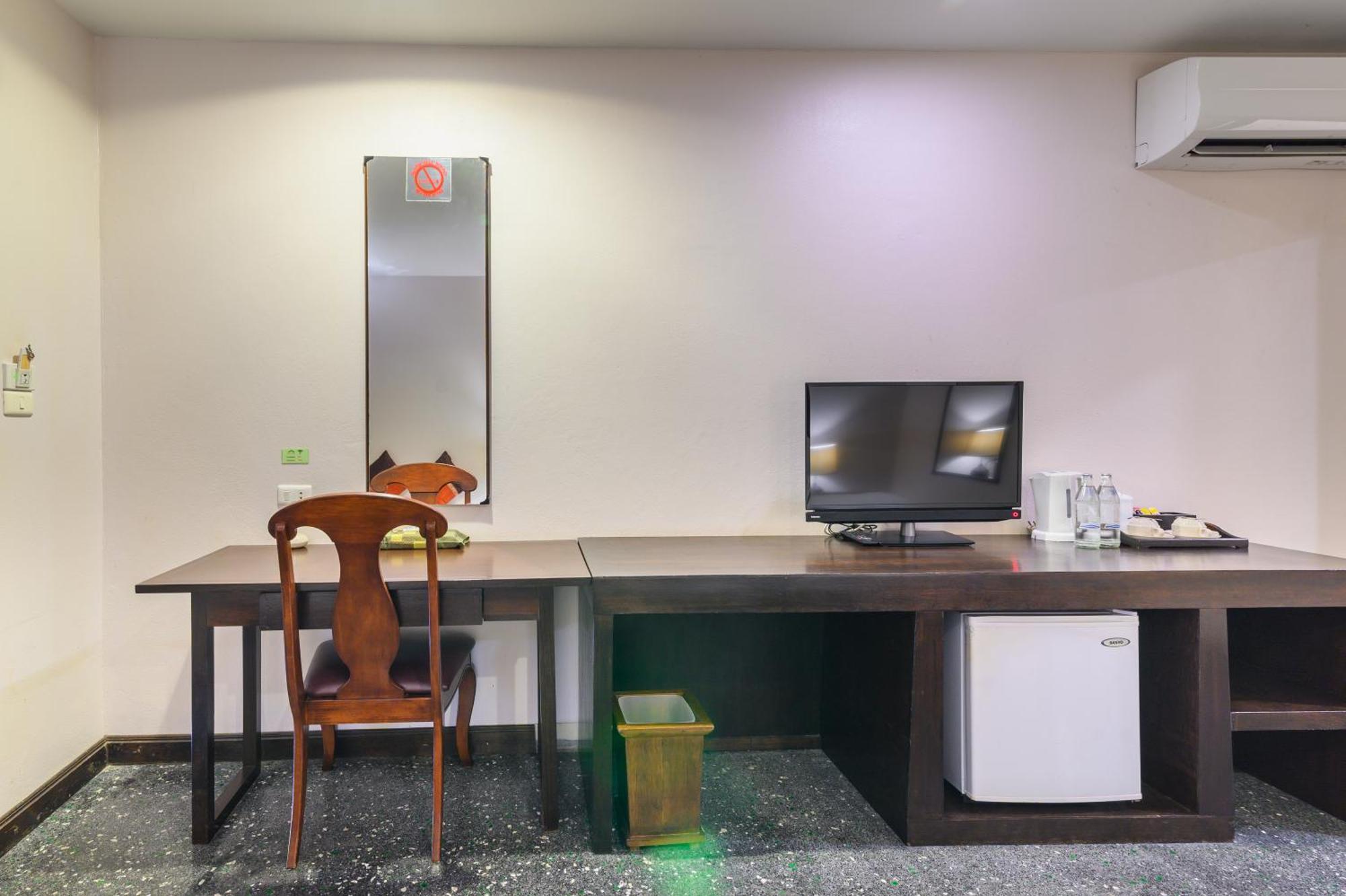 Phuket Kata Resotel Room photo