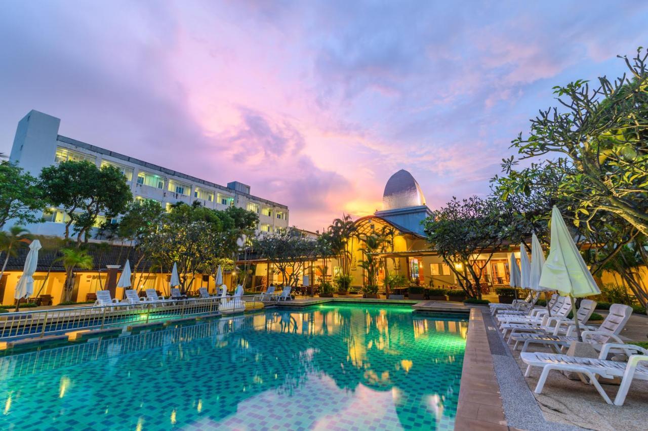 Phuket Kata Resotel Exterior photo